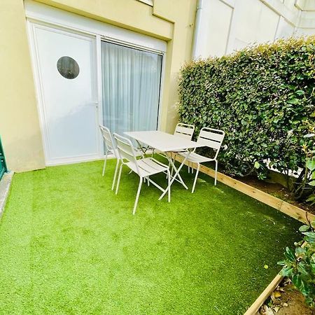 Le Bel Iris - Acces Direct Plage Apartman Châtelaillon-Plage Kültér fotó