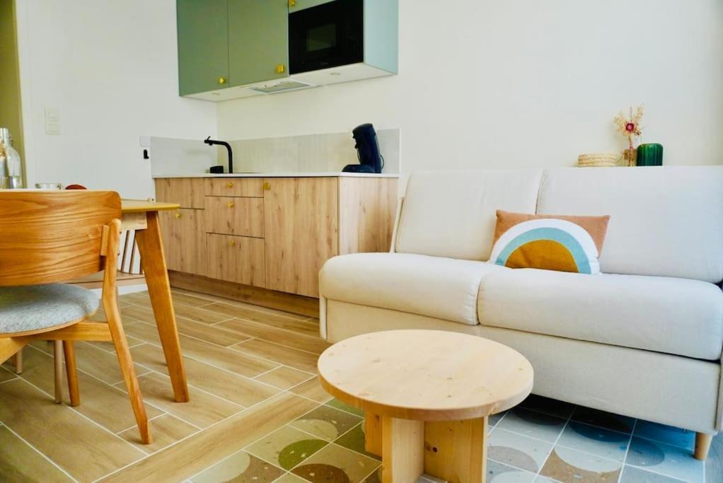 Le Bel Iris - Acces Direct Plage Apartman Châtelaillon-Plage Kültér fotó